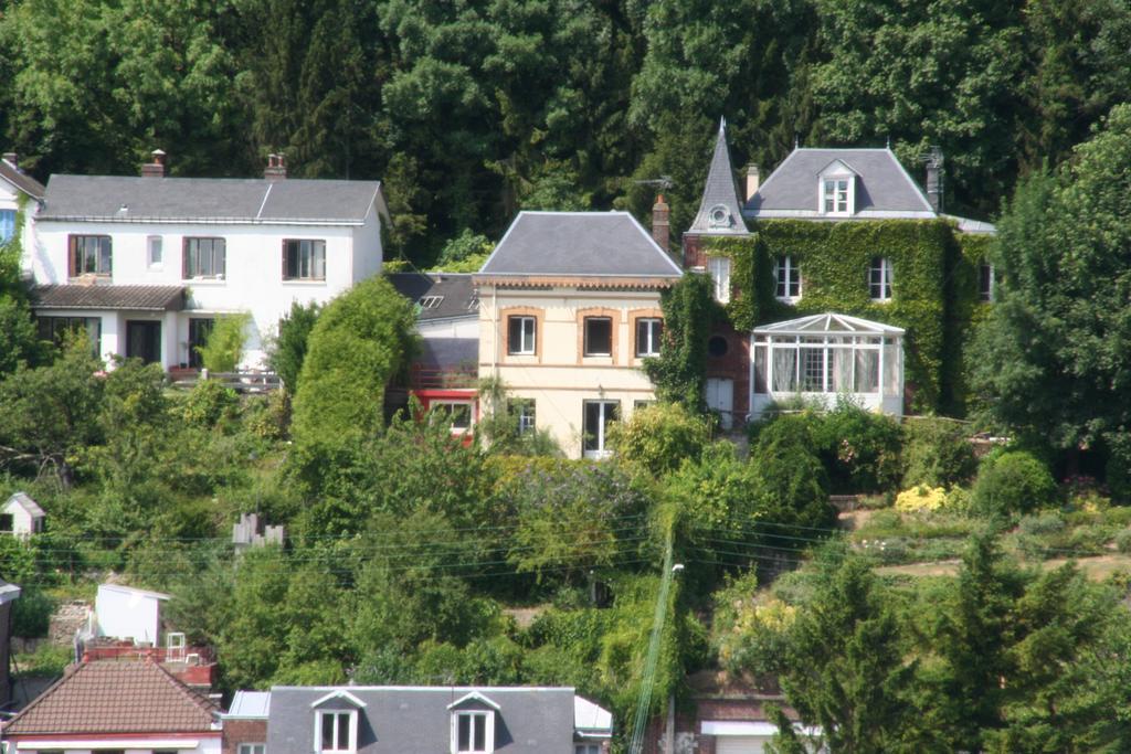 Rouen Eco Lodges Maison Entiere Avec Terrasse Dans Jardin Potager Piscine Parking المظهر الخارجي الصورة
